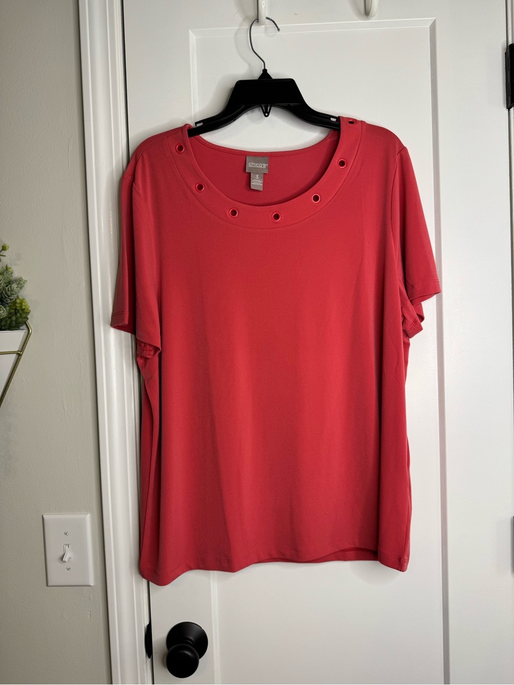 Chico’s Coral Short Sleeve Top